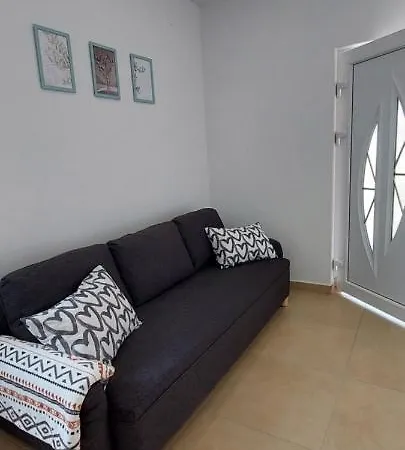 Apartmani Dejan Skradin Exterior photo